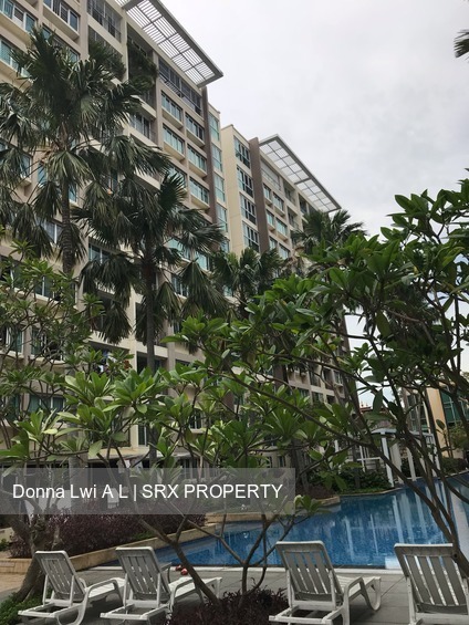 The Esparis (D18), Condominium #185402842